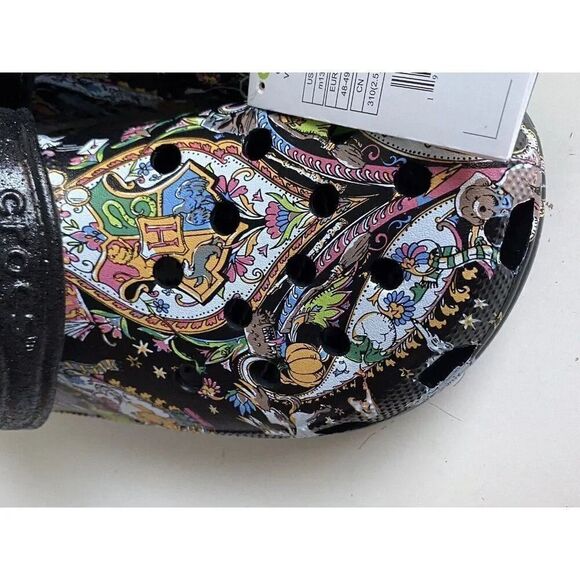 Crocs Classic Harry Potter Vera Bradley Clog Sandals Black Multi Men’s Sz 13 NEW - Picture 5 of 12